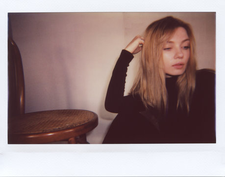 Fototapeta Portrait of beautiul young blonde inside