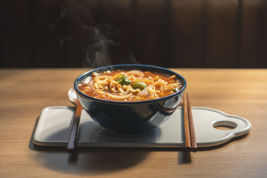 토마토 라면 (Tomato ramen)