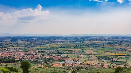 Fototapeta premium Tuscan landscape near Cortona, Italy