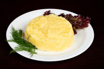 Mashed potato with dill