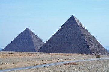 Fototapeta na wymiar Giza pyramid complex