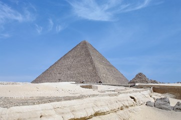 Obraz na płótnie Canvas Giza pyramid complex