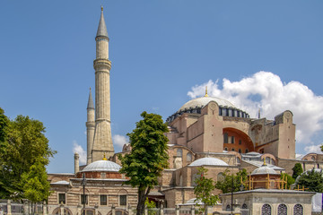 Fototapeta na wymiar Hagia Sophia Museum, Istanbul, Turkey