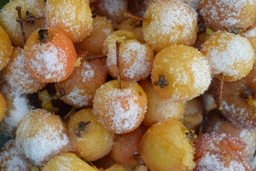 Gekochte und gezuckerte Äpfel