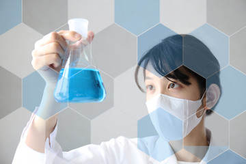 実験する研究者