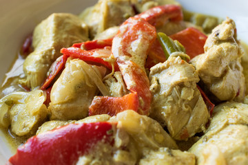 Butter Chicken with Curry Suace Murgh Makhani with Tender breast, Cream, Butter & Honey.