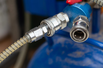 Quick Coupler air setup on tank have twin