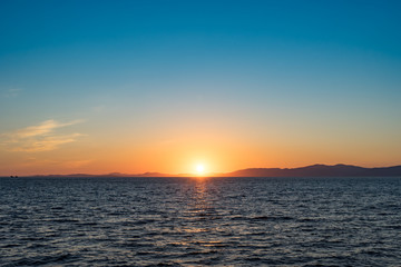 Obraz premium Seascape with sunset views over the Pacific ocean.