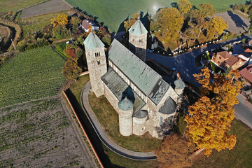 Kolegiata w Tumie (województwo łódzkie) © Tomasz Warszewski