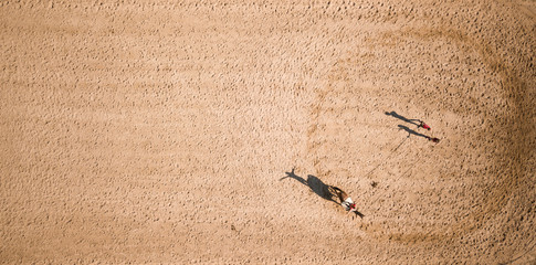 Equestrian vaulting, aerial perspective