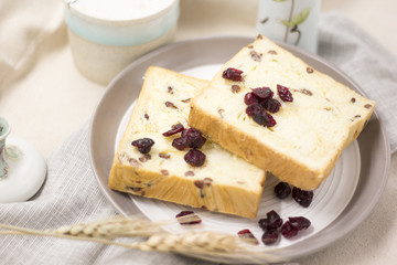 Red wine cranberry toast