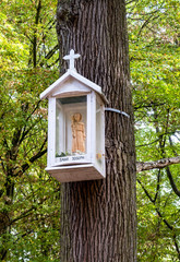 Sentier des Oratoires (Oratory pathway), Etoile Saint Joseph in Saint Germain Forest, France.
