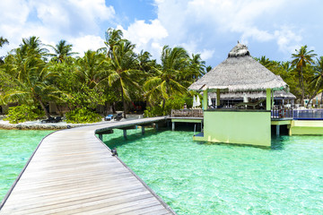 夕焼け, 海, 太陽, 空, 水, 日の出, 浜, 帆船, 地平線, 自然, オレンジ, 雲, 風景, 今夜, 夜明け, 旅行, ボート, 光, クルーズ, モルジブ, モルディブ, リラックス, カップル, 家族, ツアー, 海外, 地中海, インド洋, ハワイ, 沖縄, 海南島, リゾート, 水上, ヴィラ, 高級, ホテル, 民泊, 旅館, 老舗, 料理, 和食, 洋食, フランス, イタリ