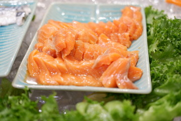 sashimi japanese food