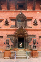 The details of temples around Bhaktapur Durbar Square (under reconstruction)