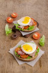 Traditional sandwich with fried bacon