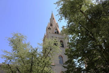 Fototapeta na wymiar Église Saint-André, à Grenoble