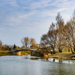 Fototapeta na wymiar Bridge over the river in spring, Minsk, capital of Belarus 