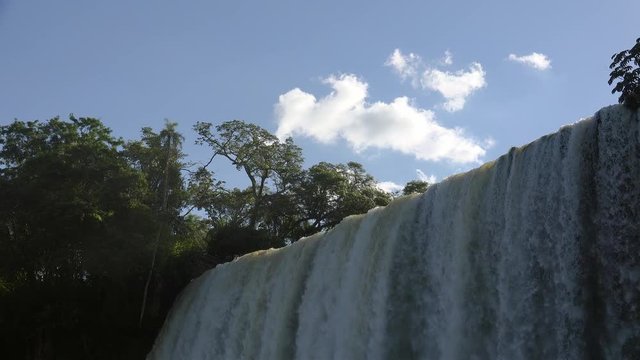 Iguazu Falls. Powerful streams at the top of salto Bossetti. Argentina