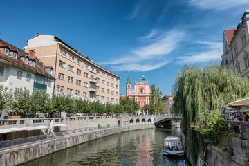Papier Peint photo Canal Ljubljana city center with canals and waterfront in Slovenia