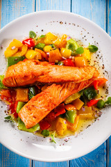 Grilled salmon and vegetables
