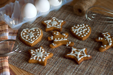 Cookies with cinnamon and homemade frosting, sweet pastries.