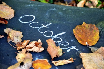 October październik napis © Monika