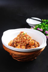 Braised pork leg with garlic