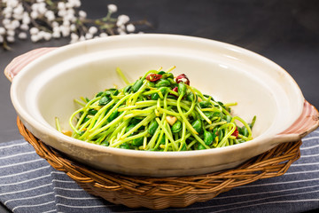 Sauteed soya beans in soy sauce