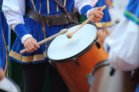 competitions of the flag wavers and the parade of the districts