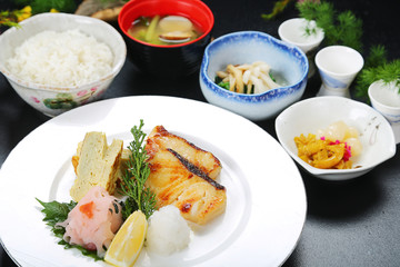 A combination photo of Japanese edo cuisine
