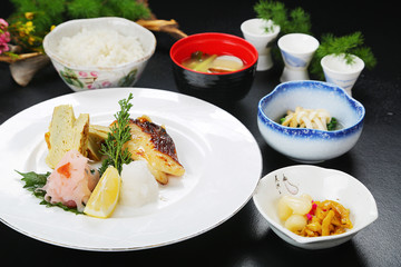 A combination photo of Japanese edo cuisine