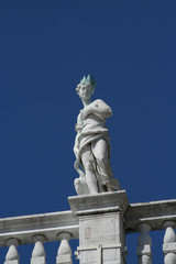 Fototapeta na wymiar Venice, Piazza San Marco, statue detail