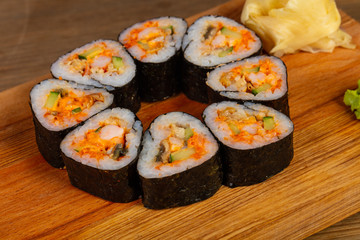 Roll with prawn and eel