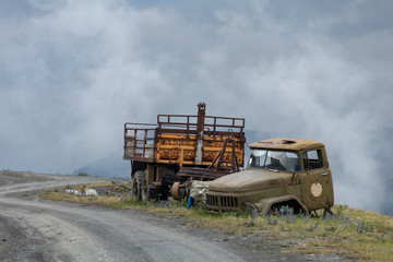 Abandoned truck on the mountains