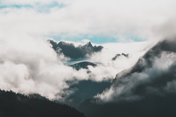Fototapeta na wymiar Cloudy Mountaintop in Alaska
