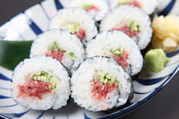 梅キュウリ巻き