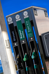 Zapfsäule an einer Tankstelle