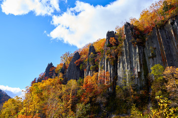 天人峡 七福岩の紅葉