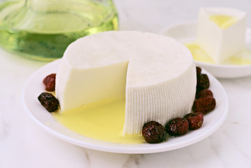 goat cheese with olive oil