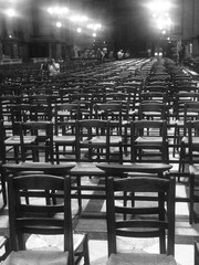 chaises église