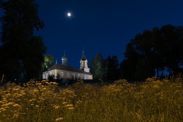 Stara cerkiew w Mostowlanach na Podlasiu. Drewniana unicka cerkiew w Polsce z 1863 roku. © Joanna