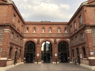 Edificio antiguo en ladrillo France Toulouse 