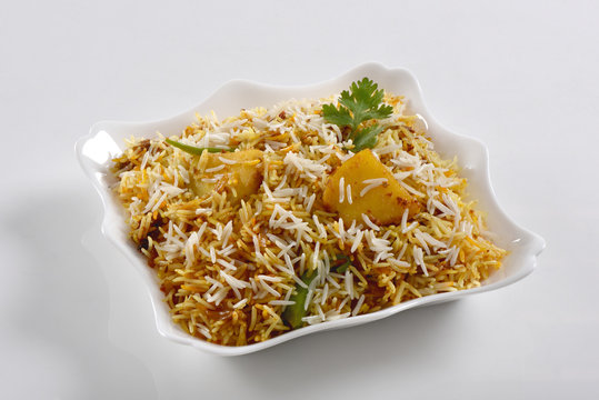 Potato Biryani Or Aloo Ki Biryani