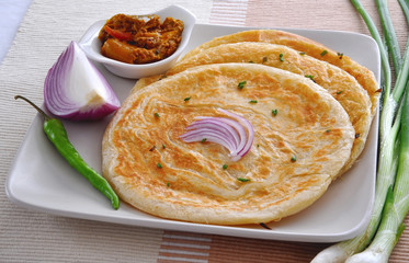 Onion Paratha with Pickle