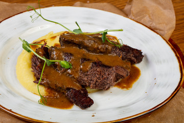 Roasted beef with gravy