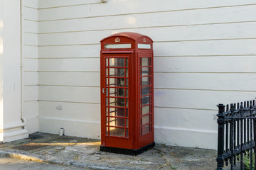 Rote Telefonzelle in England