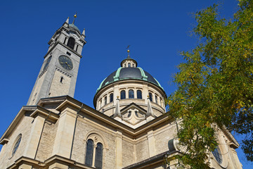 Fototapeta na wymiar Kirche Enge, Zürich