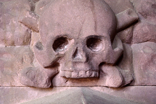 Totenkopf, q.