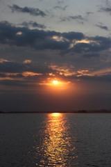 Fototapeta premium sunset on the river Volga